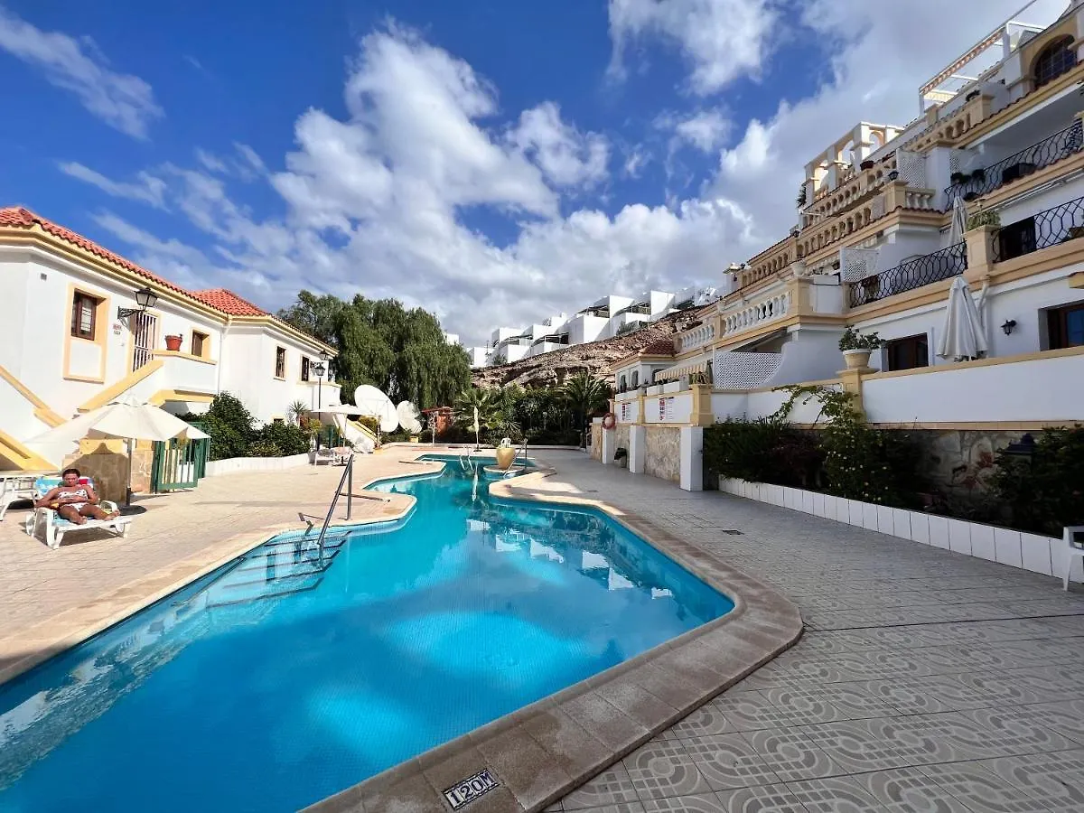 Bright And Quiet Windsor Park Apartment Costa Adeje